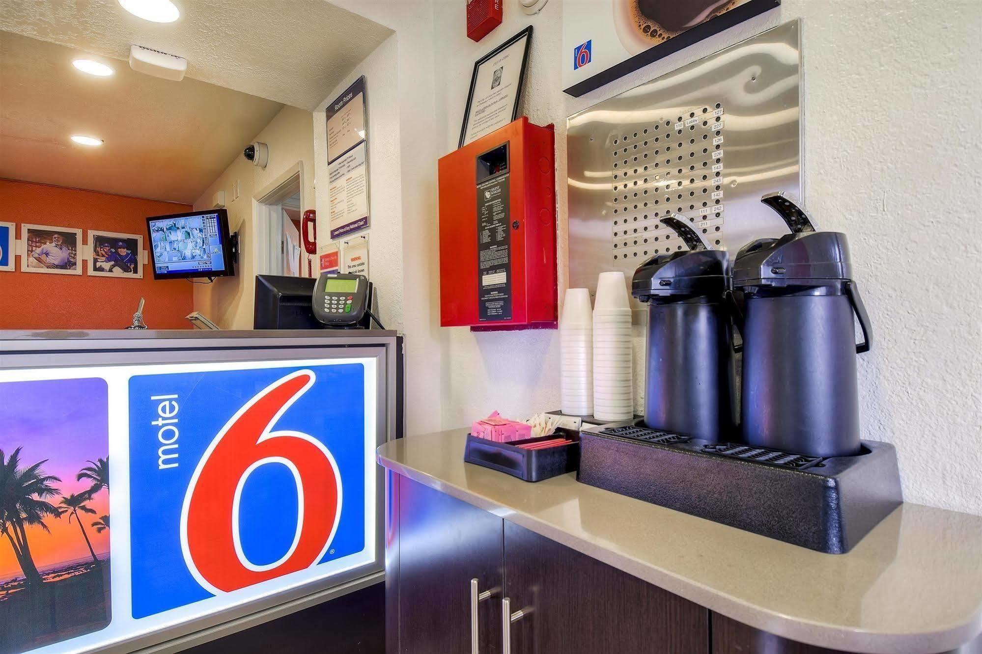 Motel 6-Chino, Ca - Los Angeles Area Exteriör bild